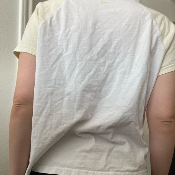 Vintage 90s Nike Retro Groovy Graphic Spell Out Athletic T Shirt Sz XL Yellow - Picture 4 of 6